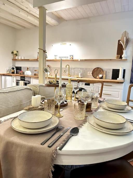 Les Seychelles, T2, Hyper Centre, Cours Interieure Apartment Mâcon
